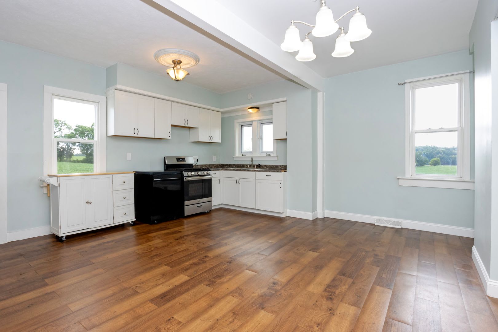Three bedroom home – photo 4