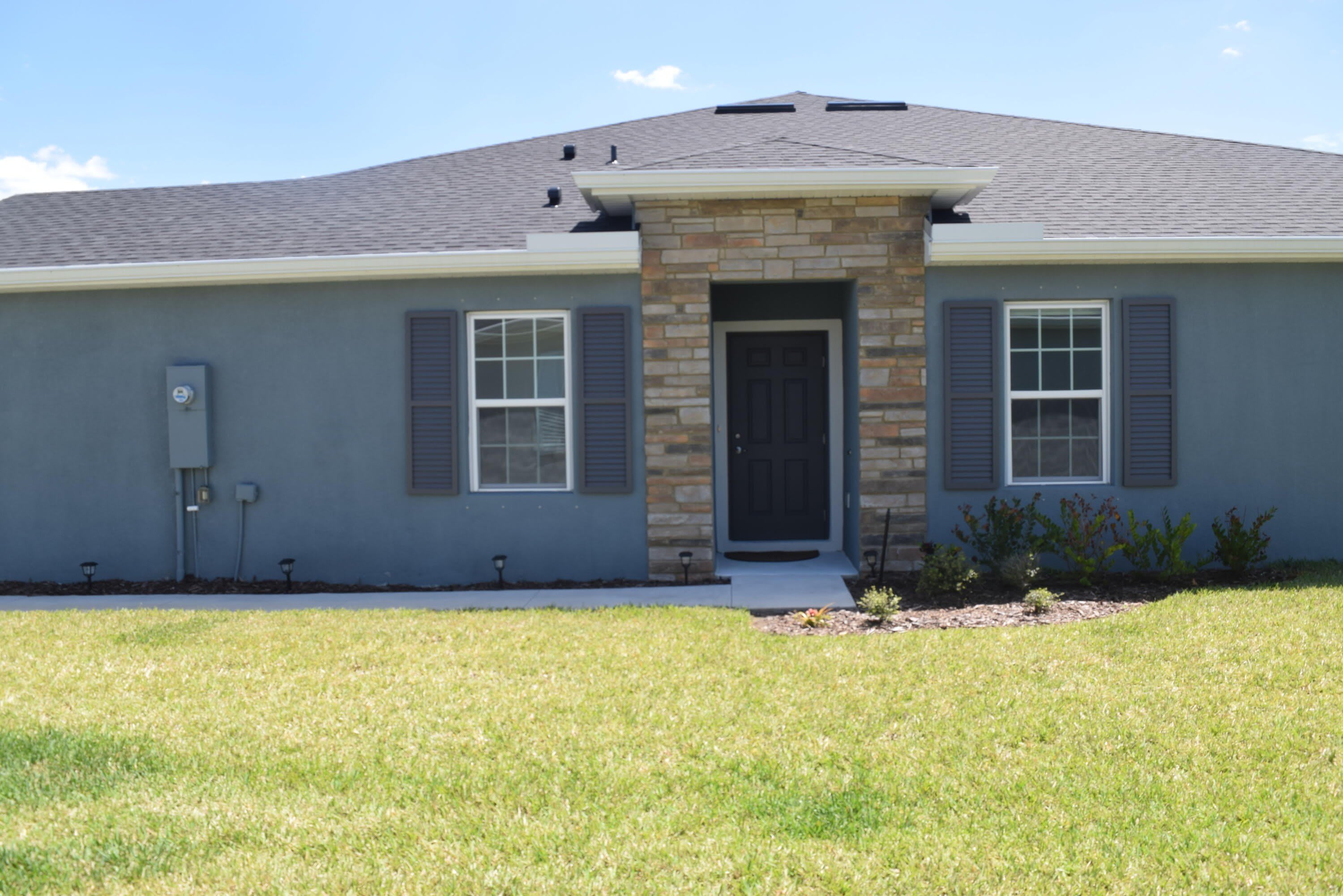 9670 SW Libertas Way – photo 3