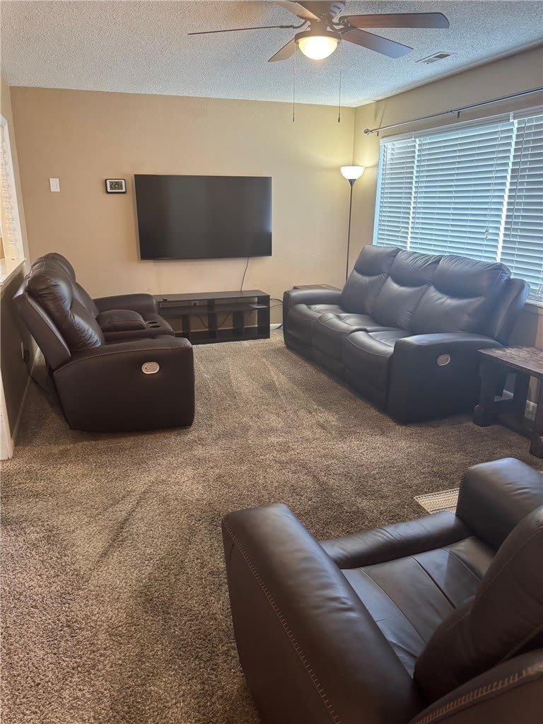 708 N 12th Place – photo 3
