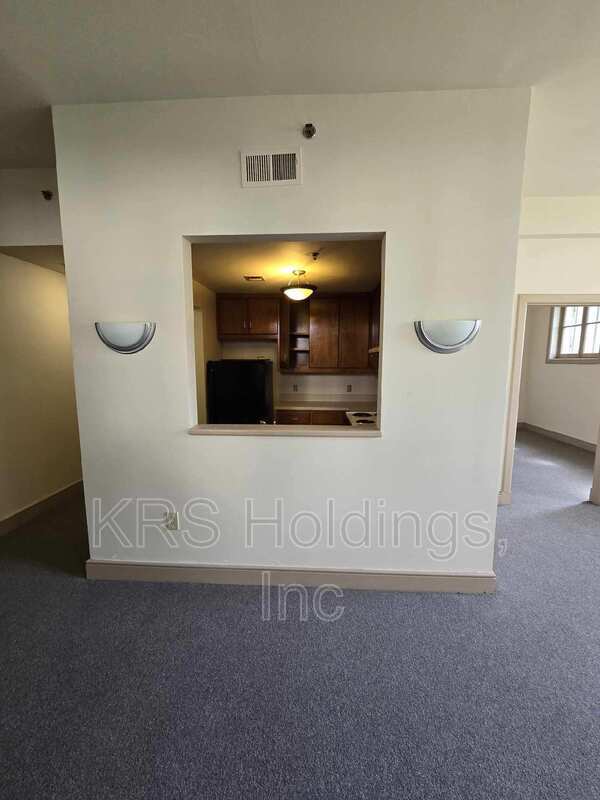 633 W. Washington Street – photo 5