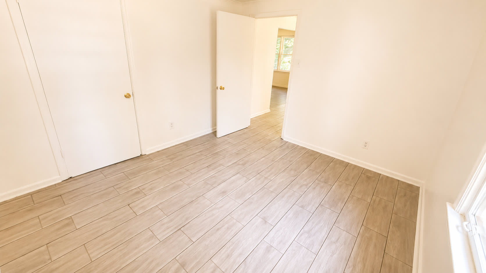 2381 Lindbergh Road – photo 5