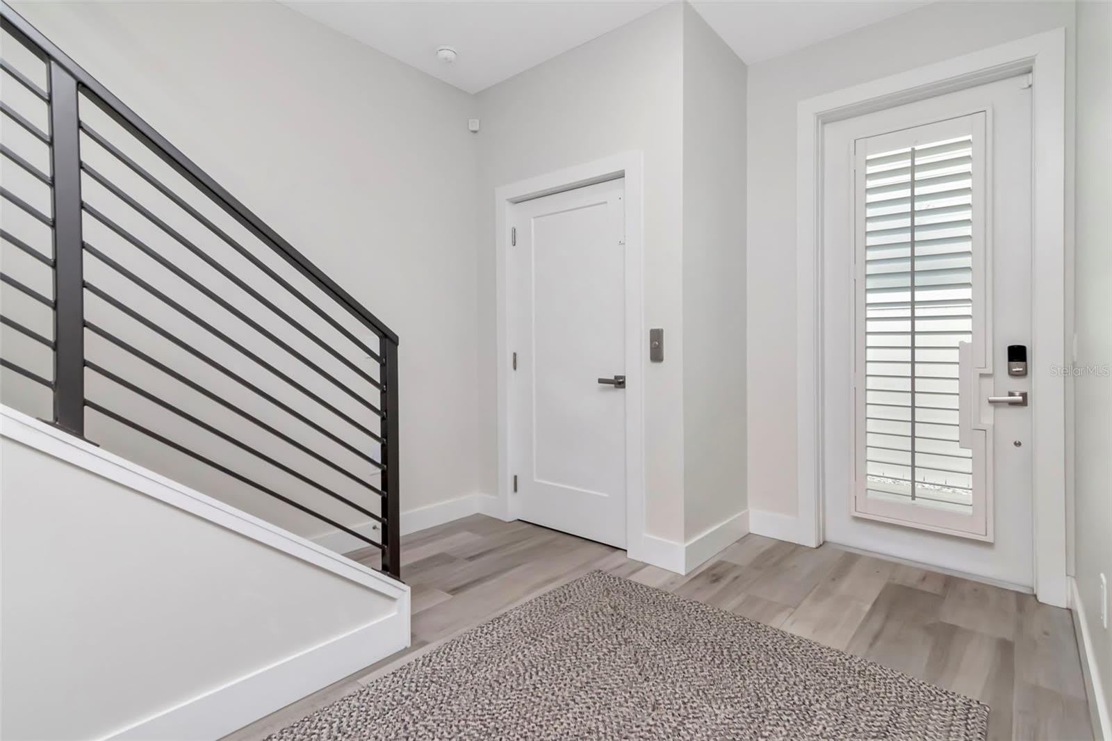 536 4TH Avenue S – photo 2