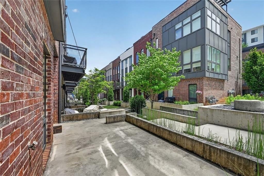 1214 Chelsea Circle – photo 3