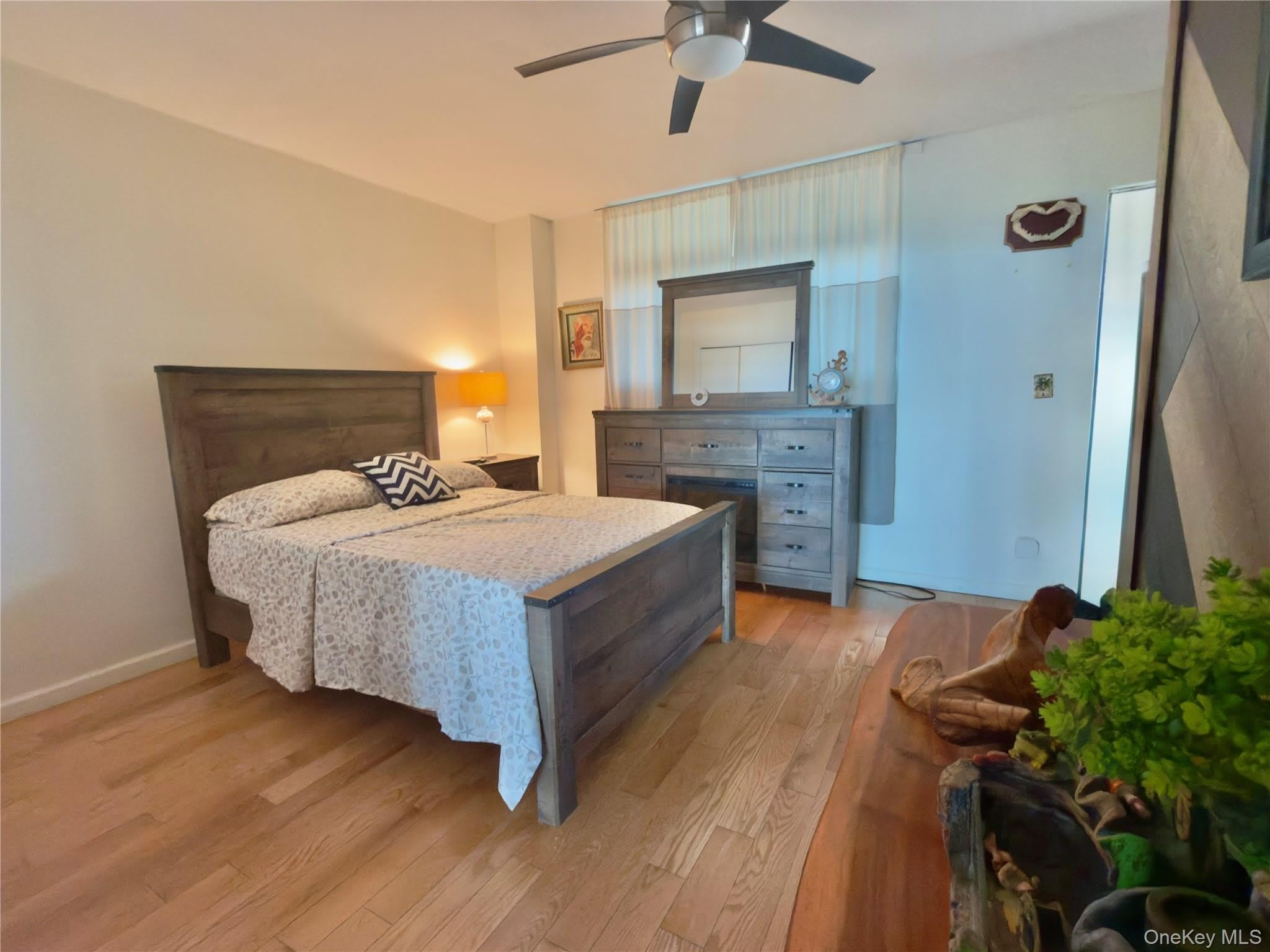 830 Shore Road – photo 4