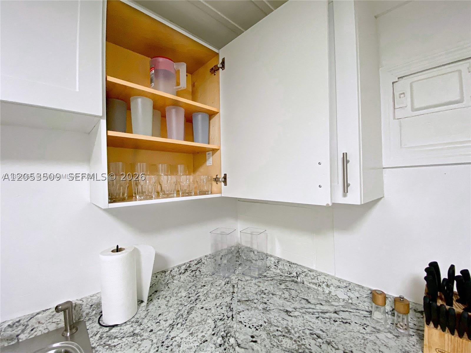 342 NW 7th Ave – photo 5