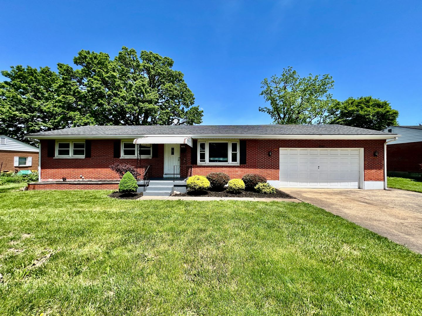 Cute Ranch Home Middletown Oh – photo 1