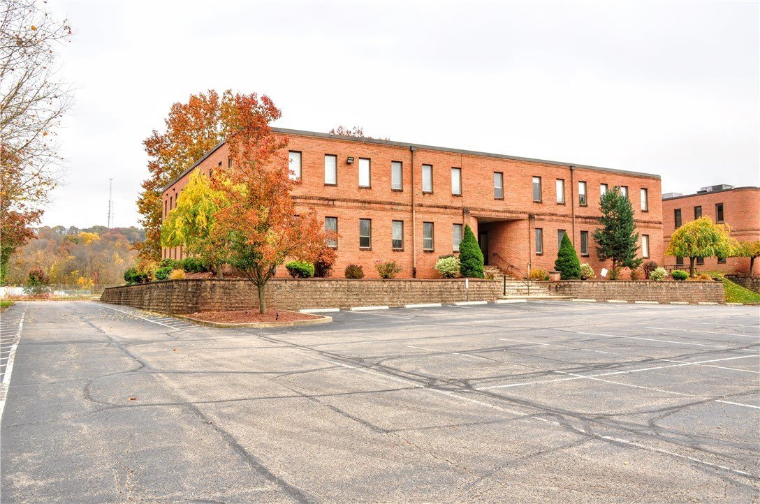2550 Boyce Plaza Rd #204 – photo 4