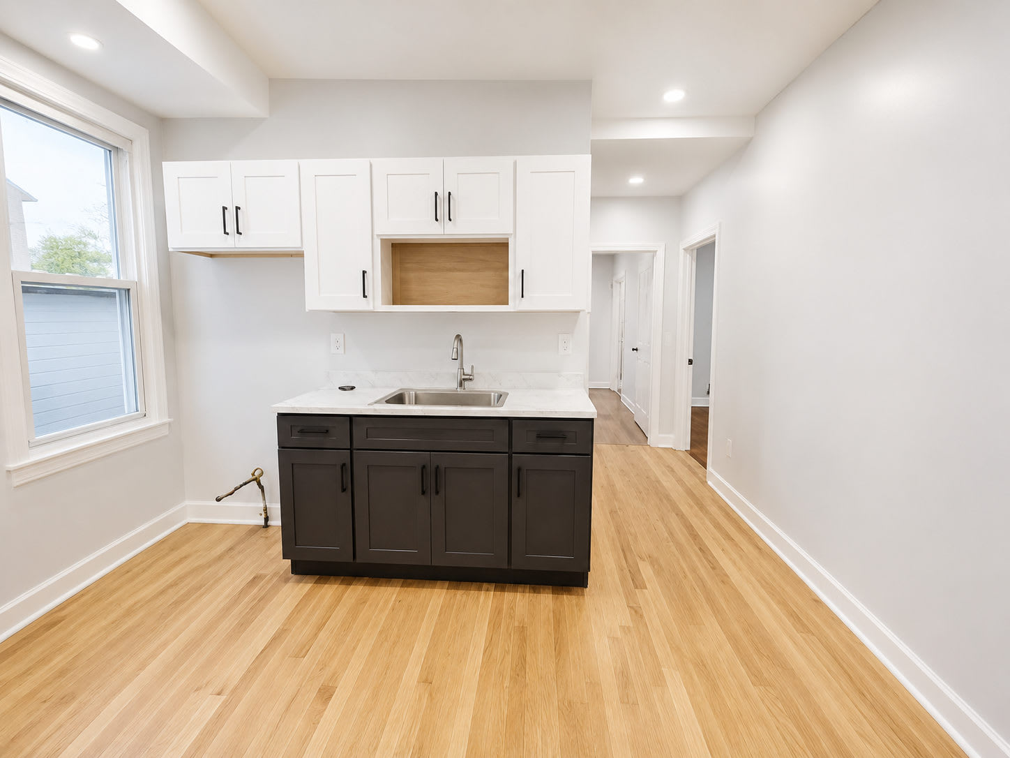 10 Rodwell Avenue – photo 1