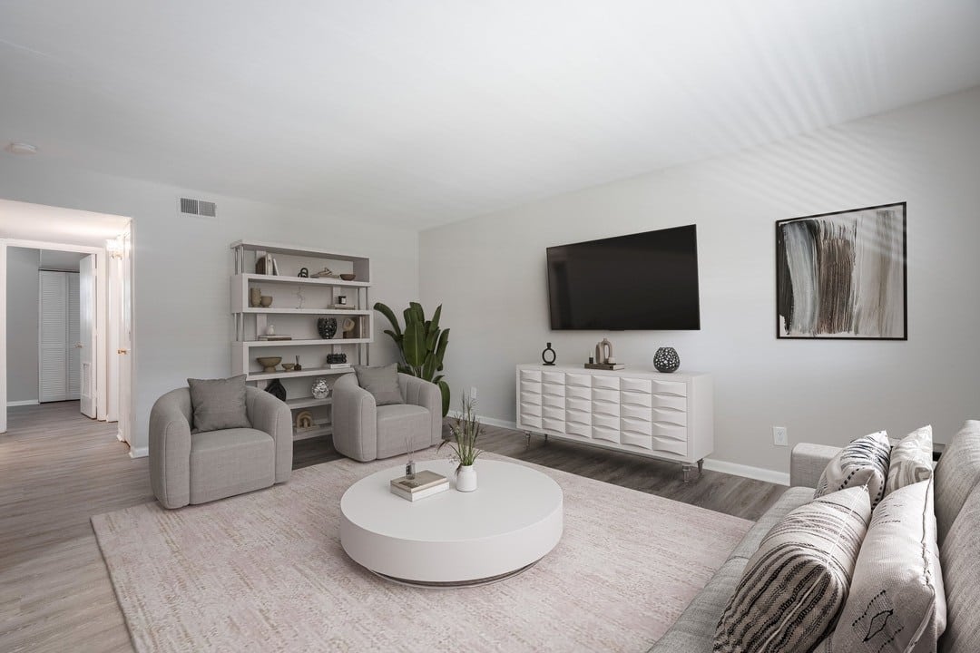 Oyster Point Place – photo 1