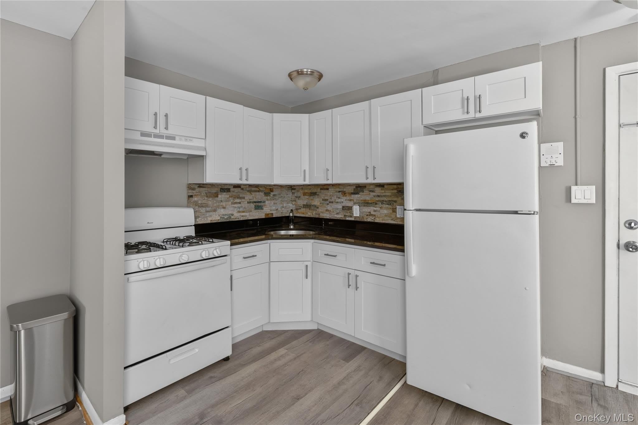 51 Georgia Avenue – photo 4