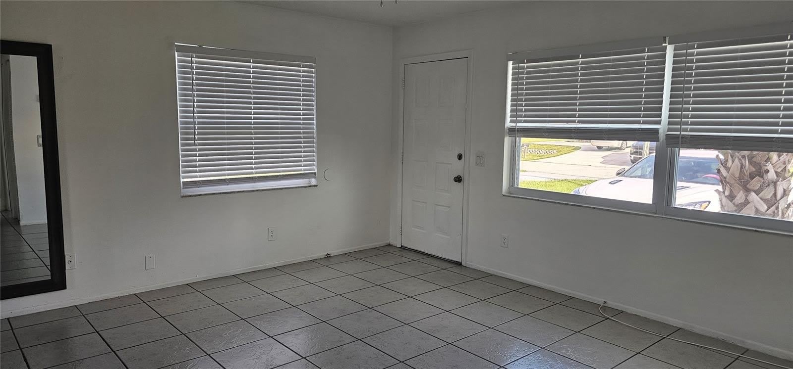 12048 HENLEY Avenue – photo 5