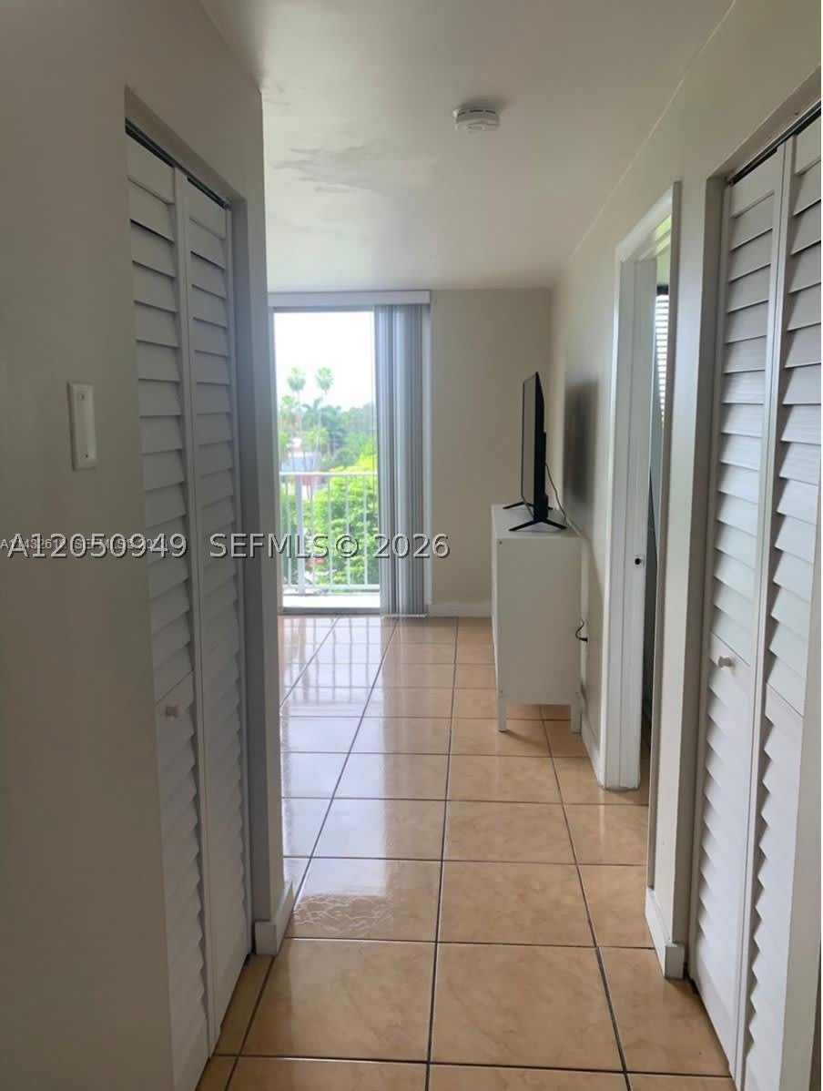 1740 NW N River Dr – photo 4