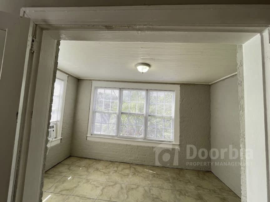 2929 Post St Apt 3 – photo 2