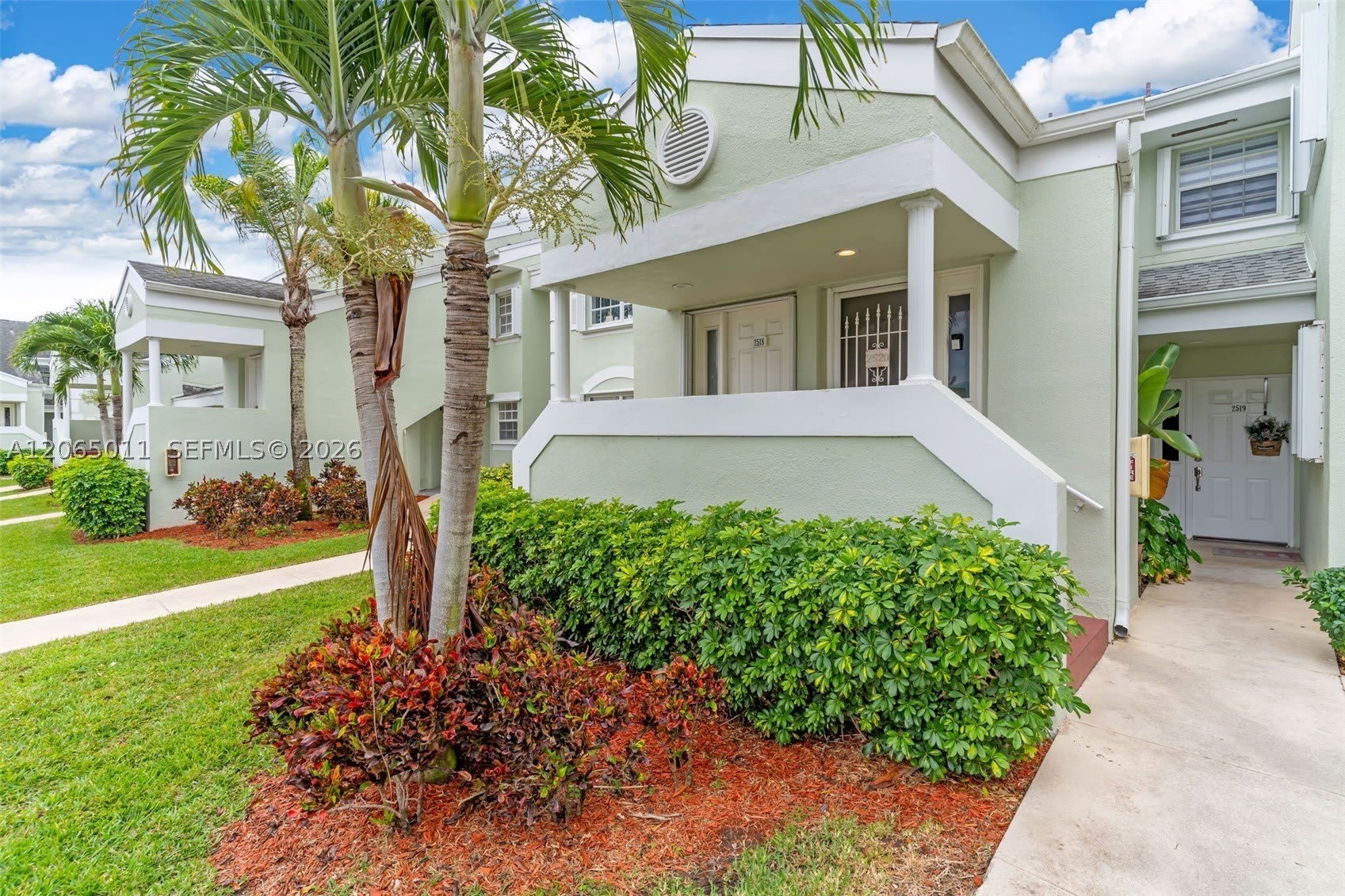 2520 Se 20Th Pl – photo 1