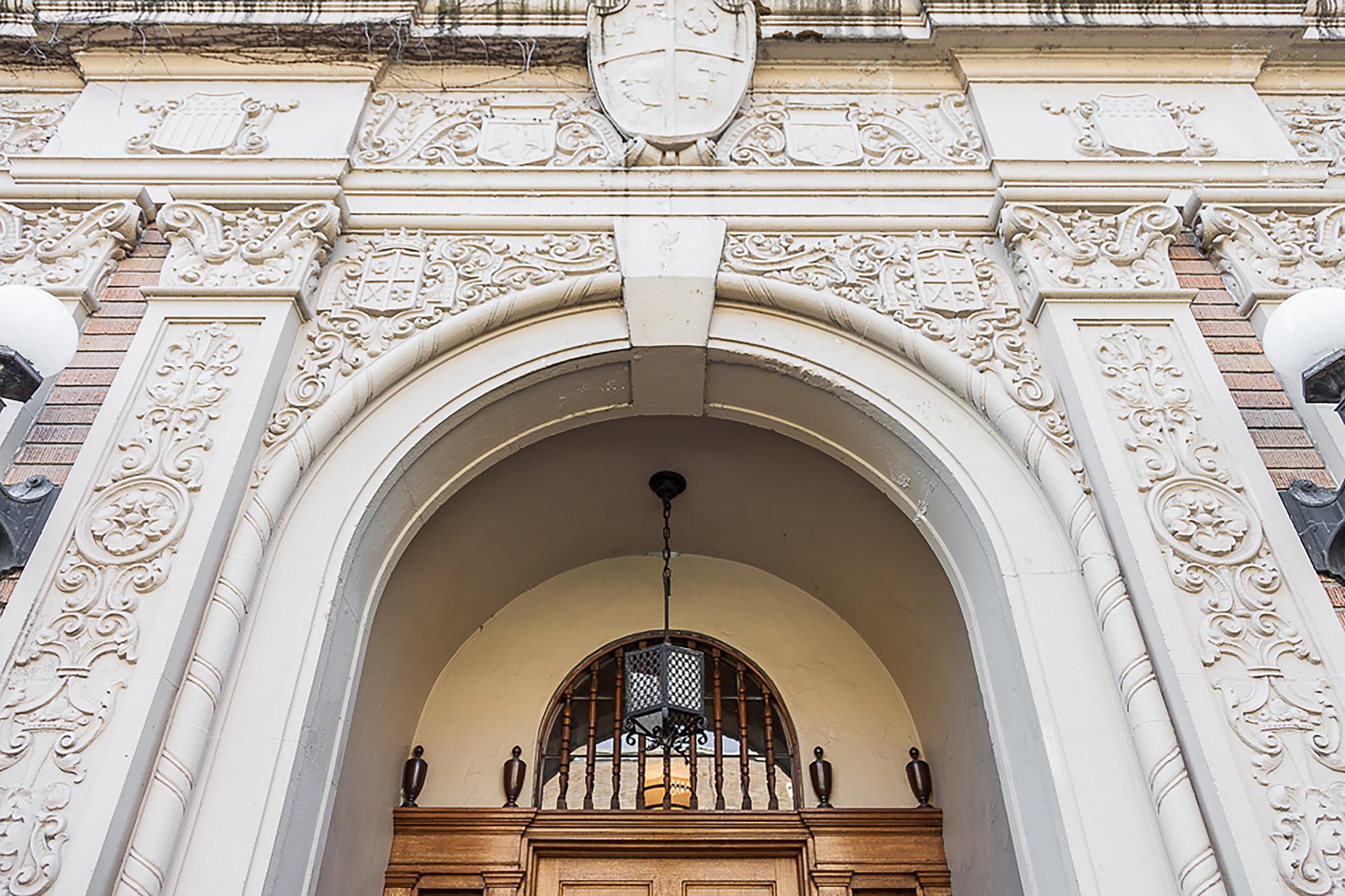 Whitworth – photo 3