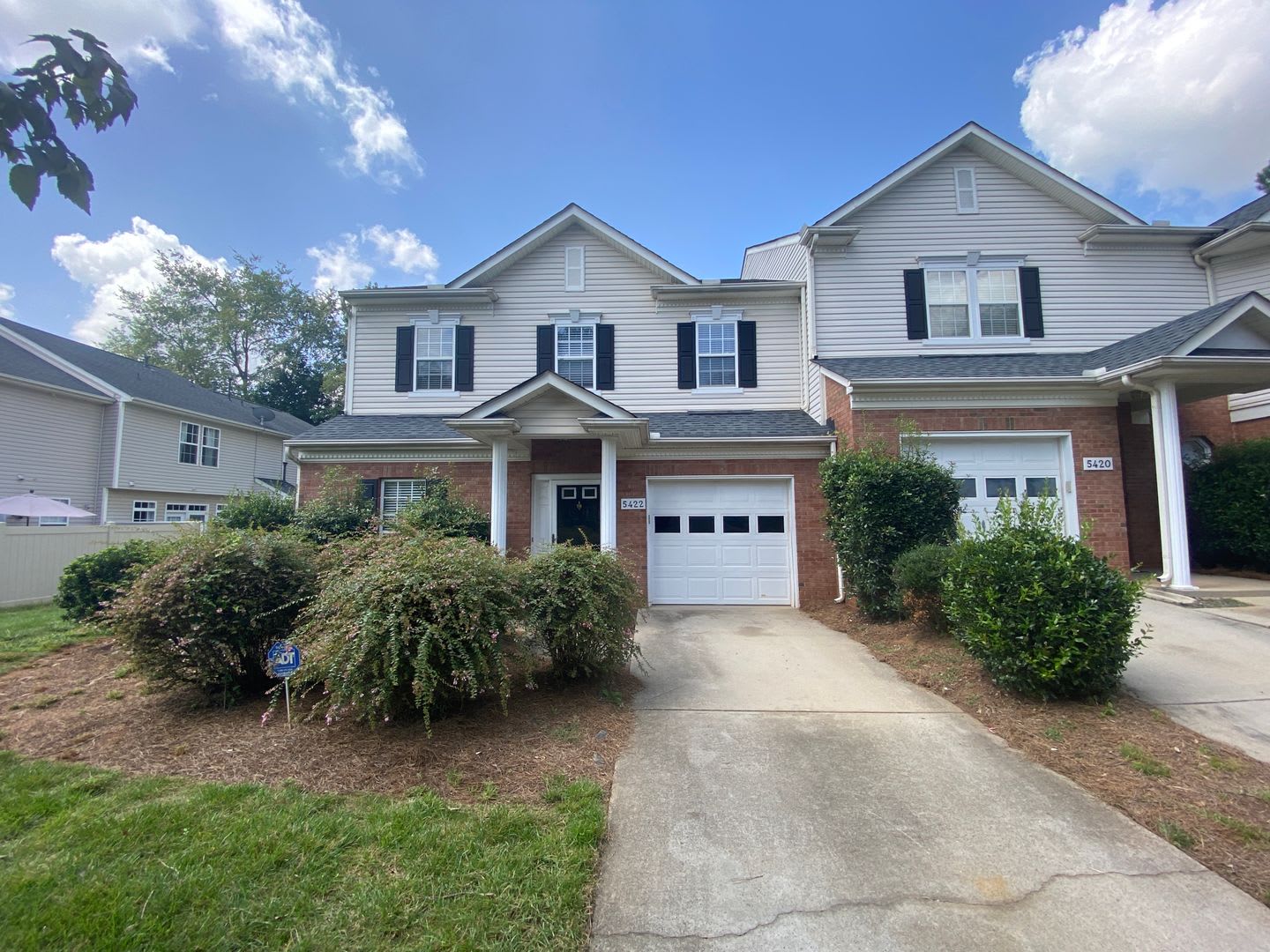 Cozy Townhome located in Prosperity Point! – photo 1