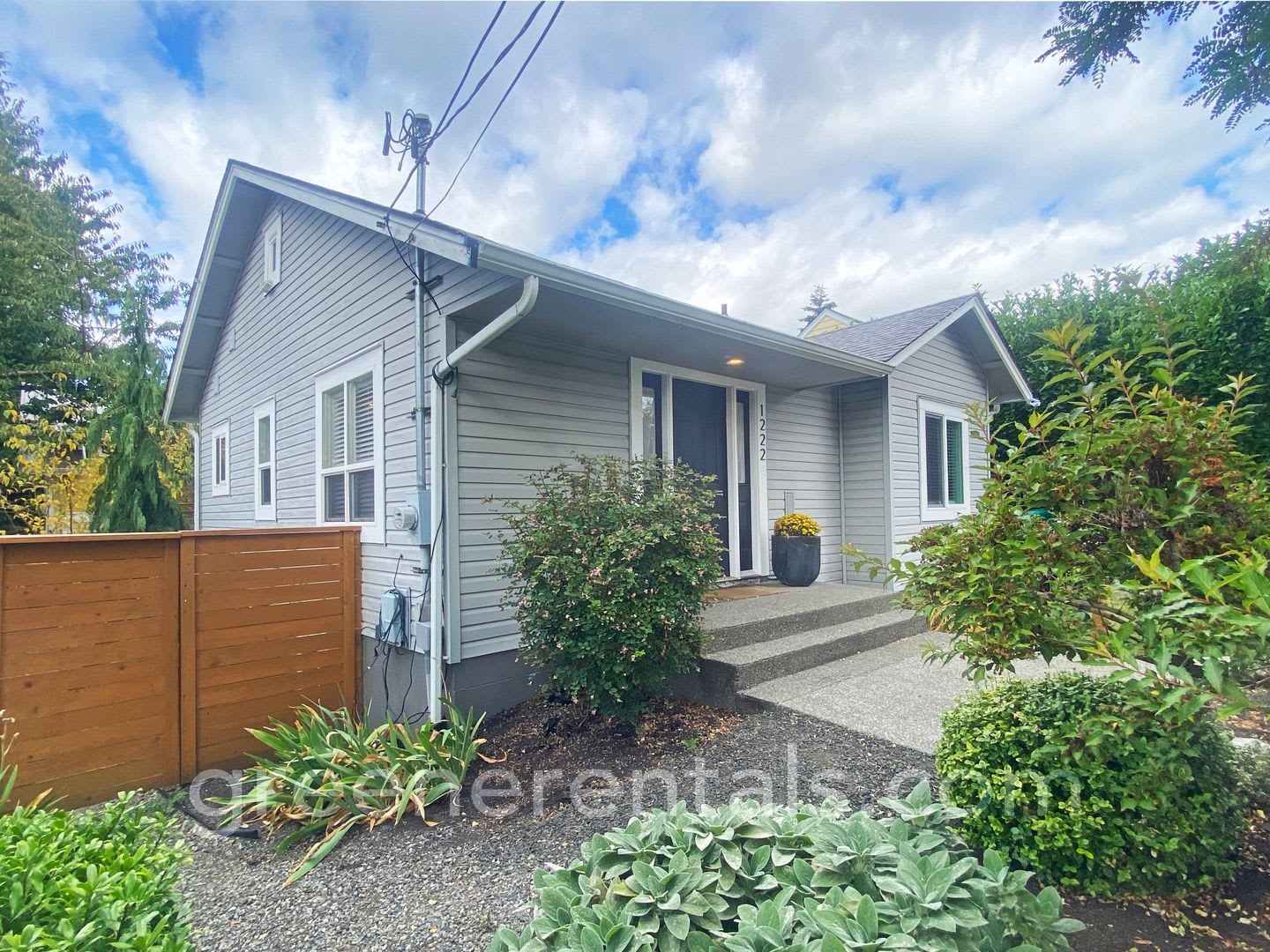 Coming Soon Charming 3 Bedroom Home With Vintage Appeal And Modern Updates – photo 2