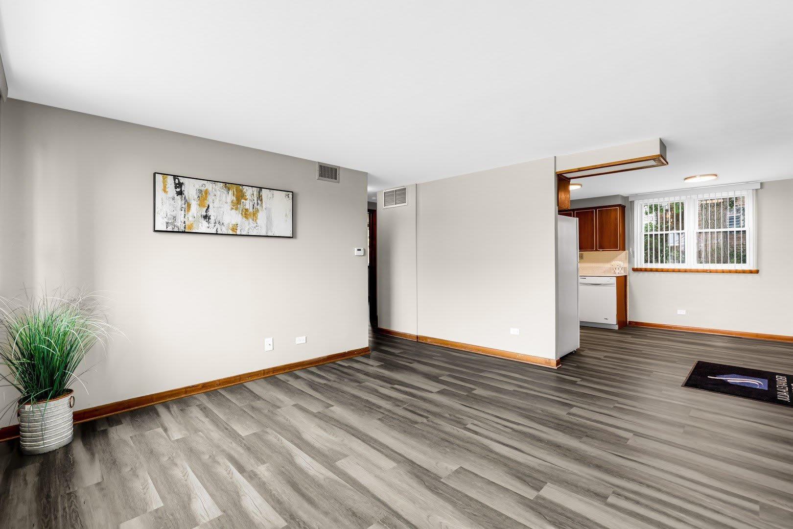 7101 W Foster Place – photo 3