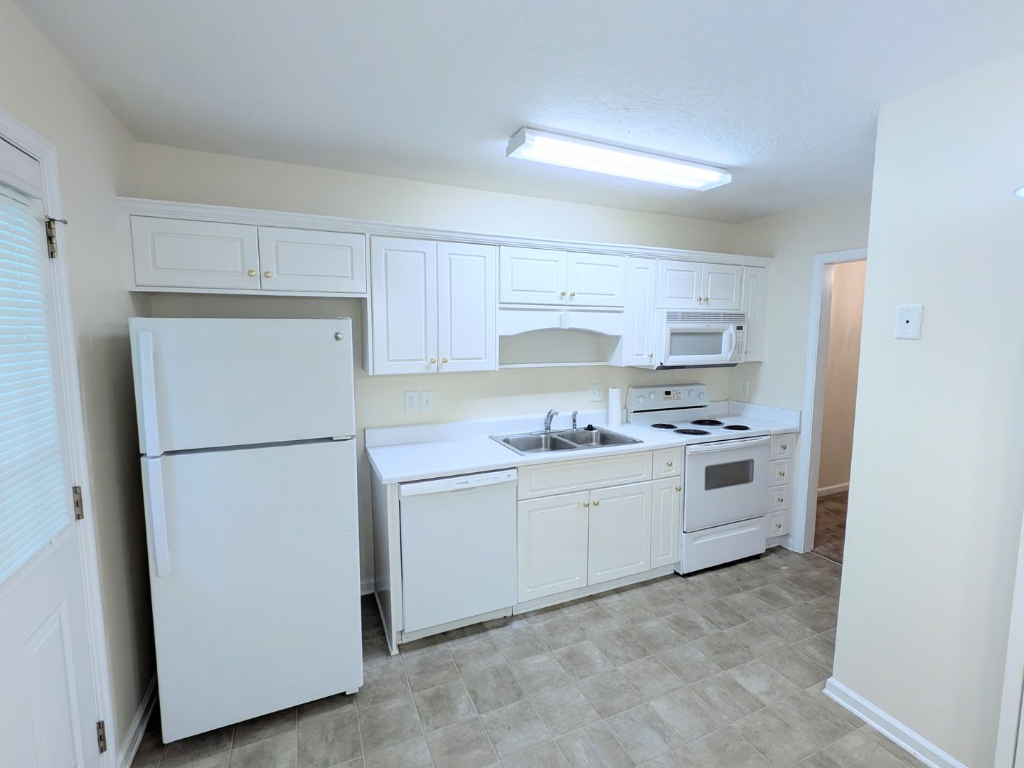 526 Edgecliff Lane Evans Ga 30809 – photo 5