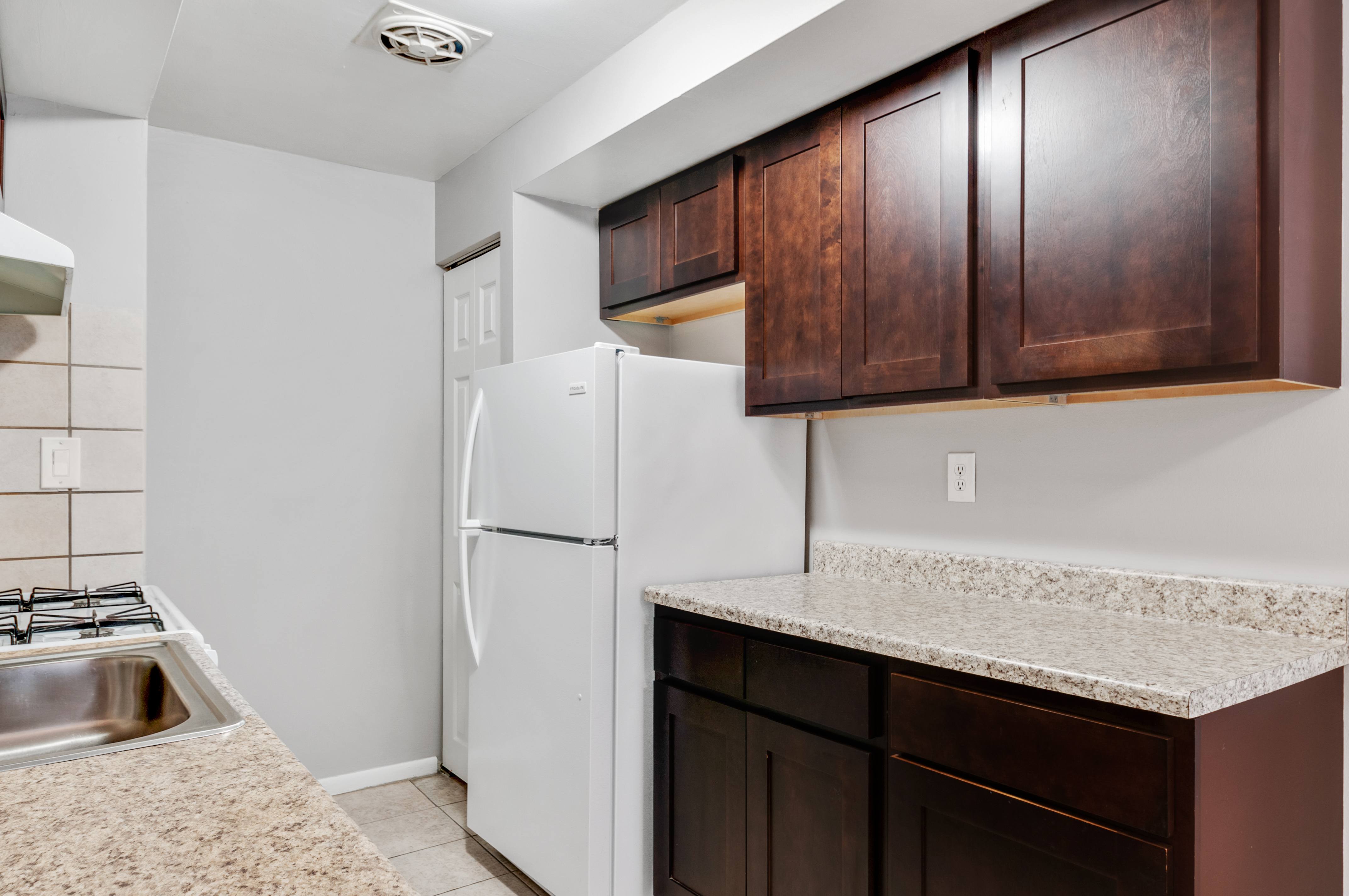 Chapelcroft Apartments – photo 3