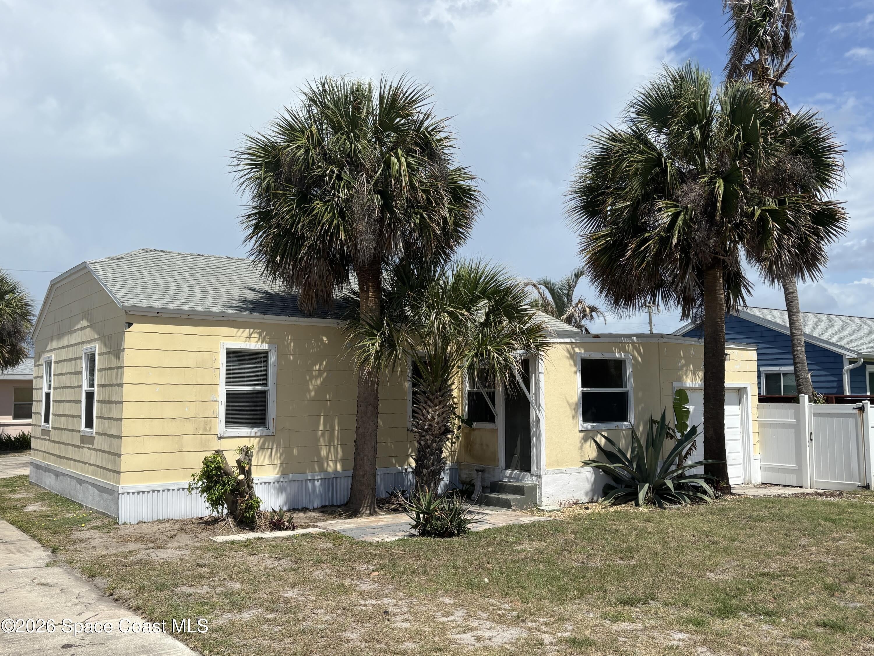 1320 S Atlantic Avenue – photo 4