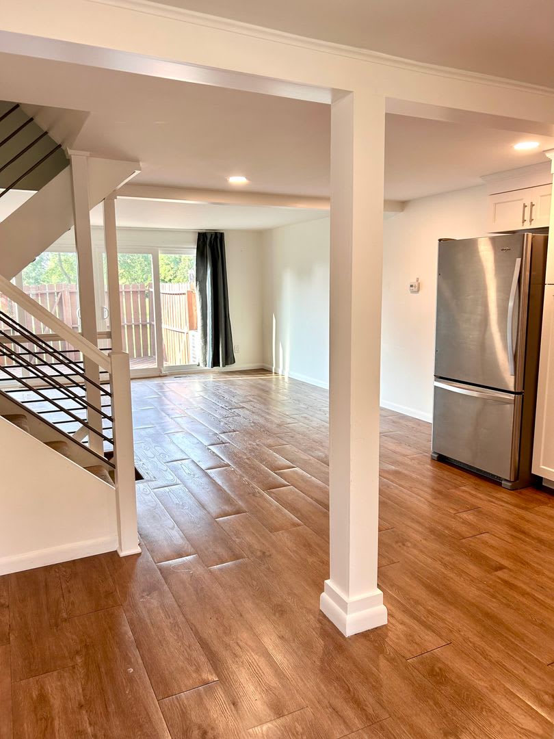 Newly Renovated Two Bedroom Townhouse, Honeoye Falls WITH POOL – photo 4