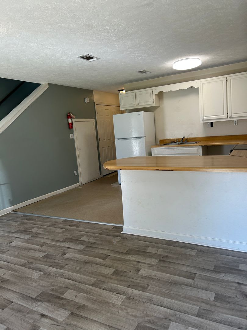 Renovated 3 Bedroom 2 Bath Home For Rent – photo 2