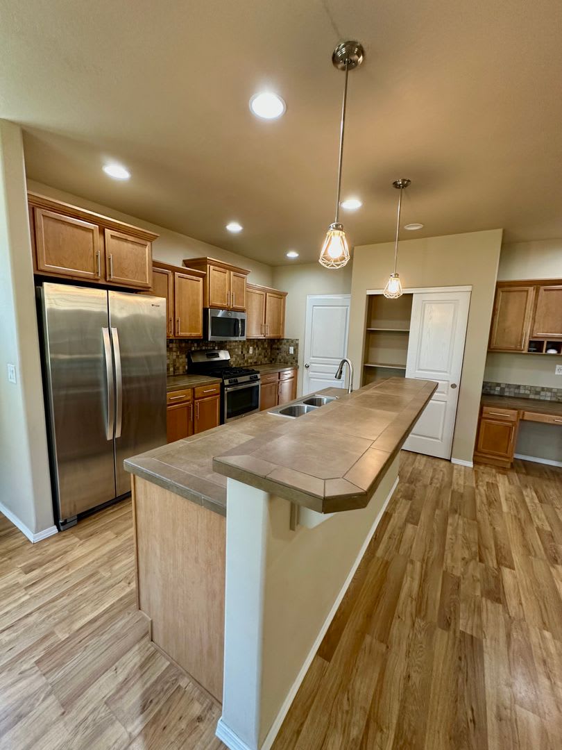 Beautiful Home in SW Bend! 61158 SW Teton Lane – photo 3