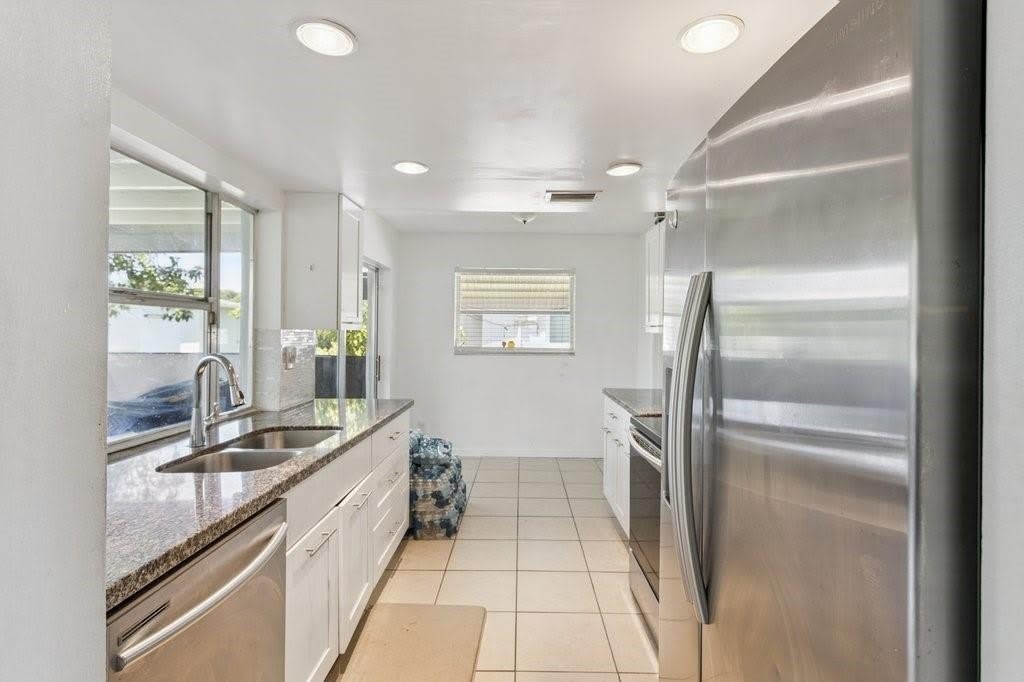 6708 NW 57th Drive – photo 3