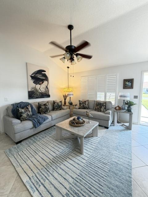 3024 Burbank Ln – photo 3