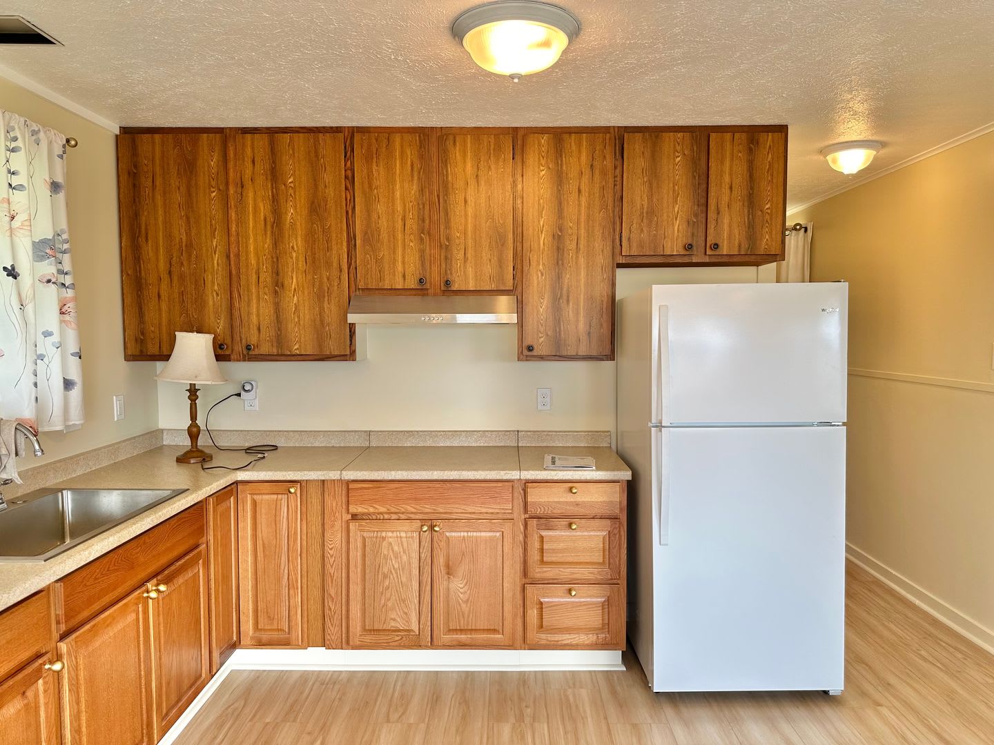Newly Renovated 700 Sq Ft Attached Studio For Rent Wailuku – photo 2