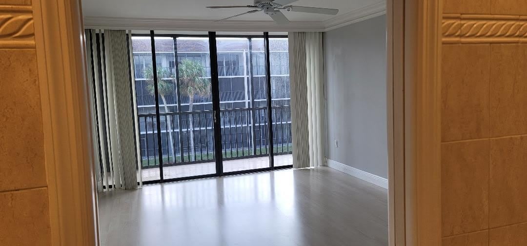 2424 N Federal Highway – photo 5