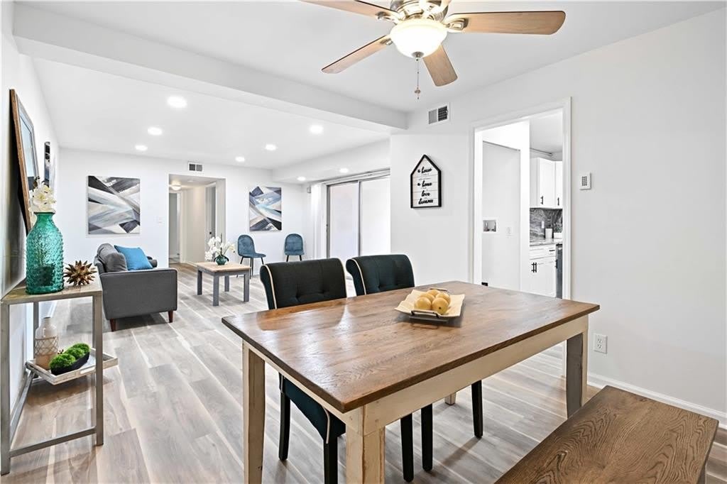 4300 Roswell Road Ne – photo 1