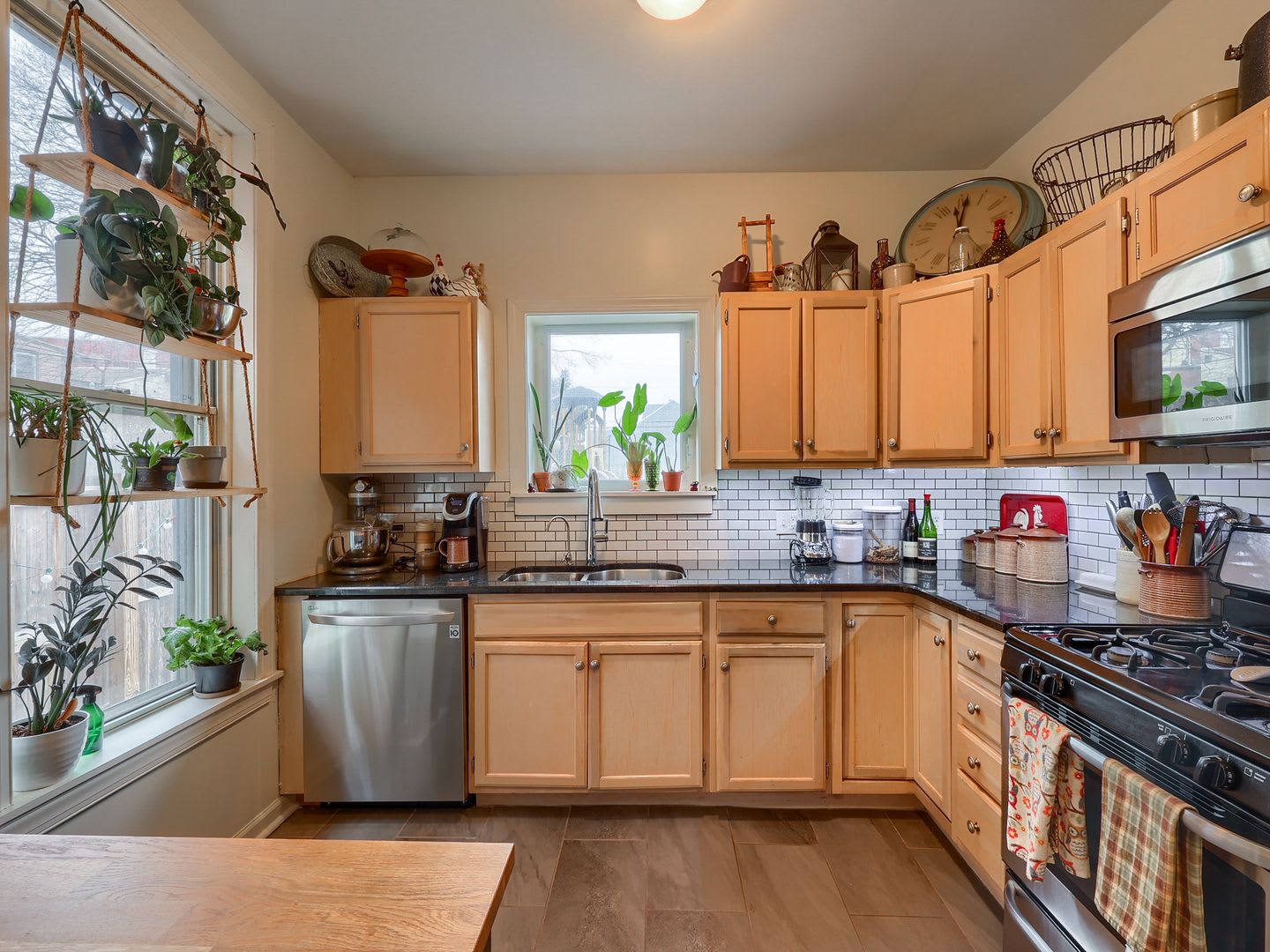 Large 3 Bedroom in Midtown – photo 4
