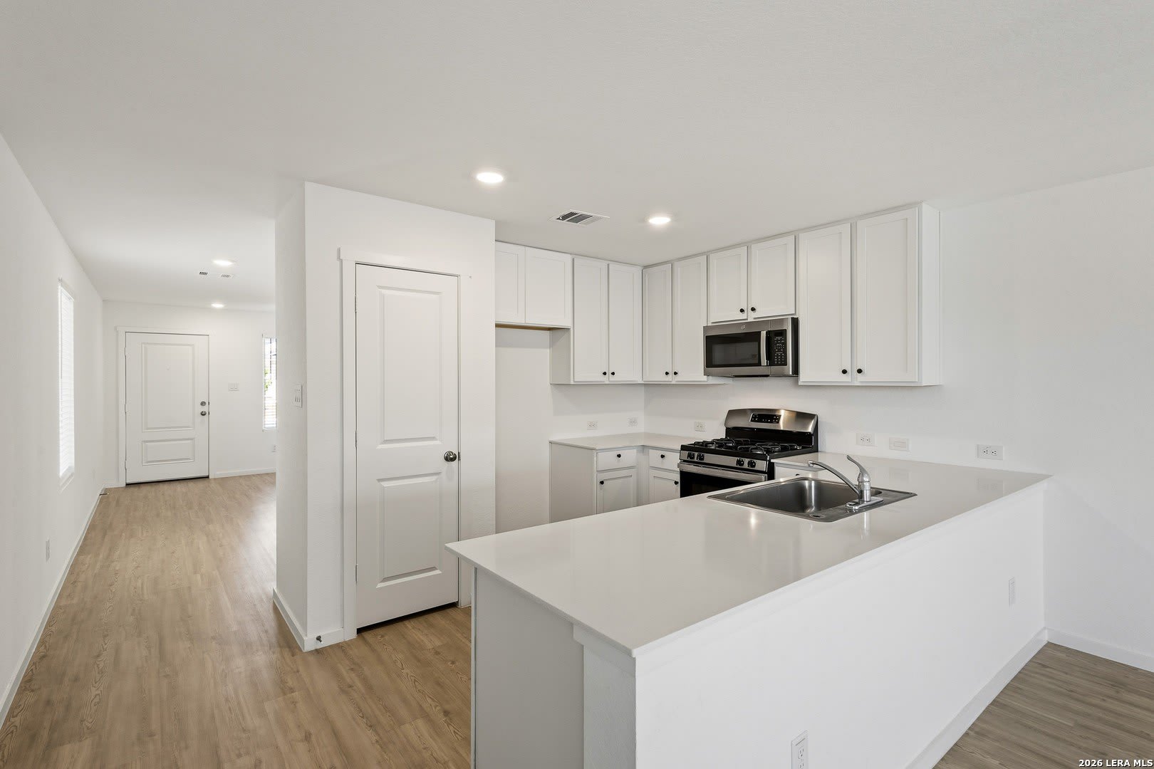 9754 JANEFIELD ML – photo 4