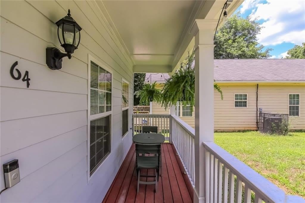 64 Moury Avenue SE – photo 2