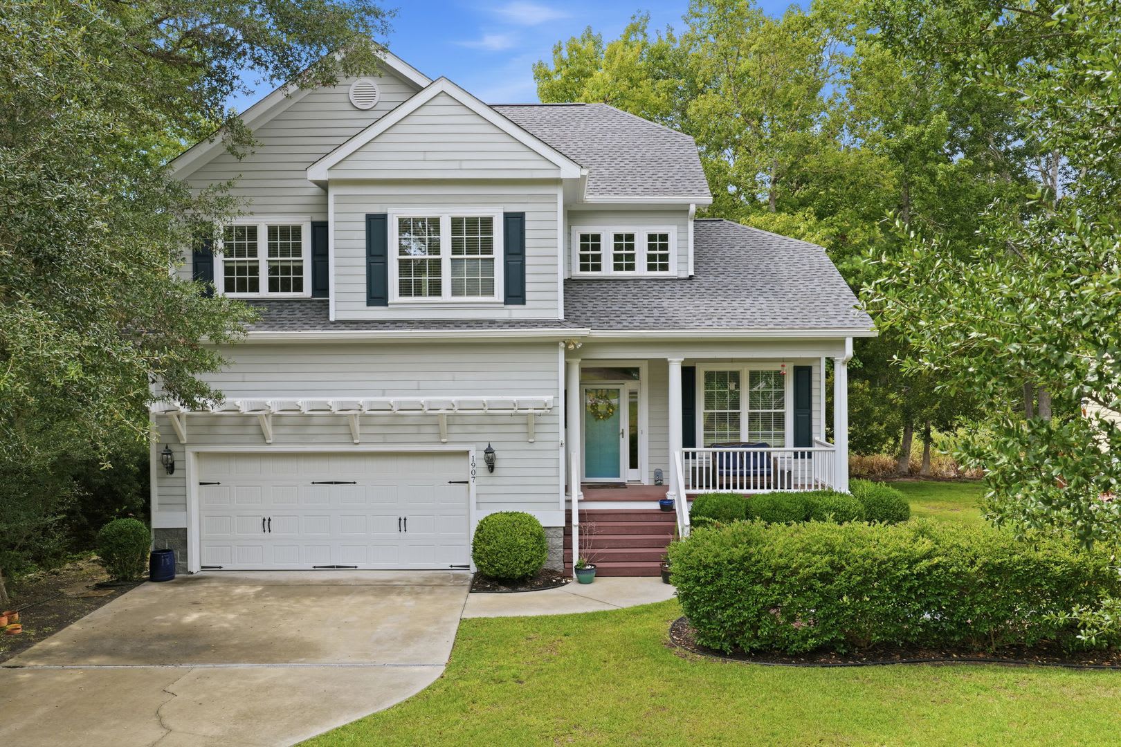 Beautiful Home In Oyster Harbour Neighborhood – photo 1