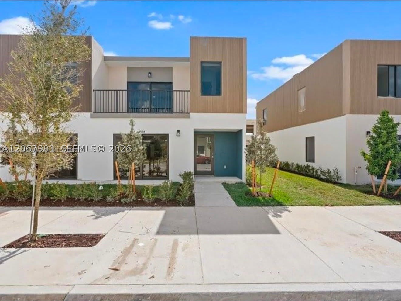 14601 SW 262nd St – photo 1