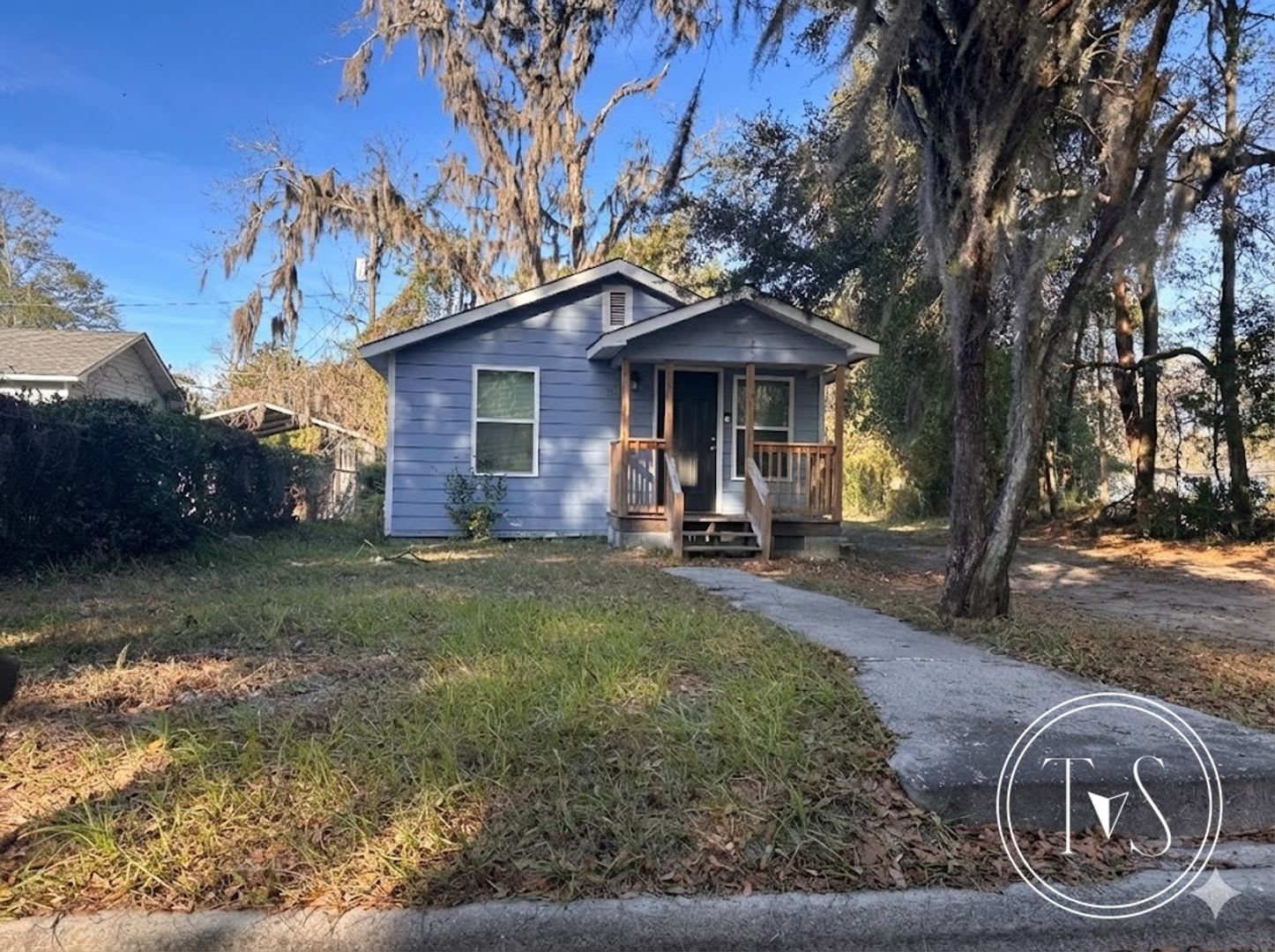 Charming 2-bed/1-bath Bungalow in Tatemville subdivision – photo 2