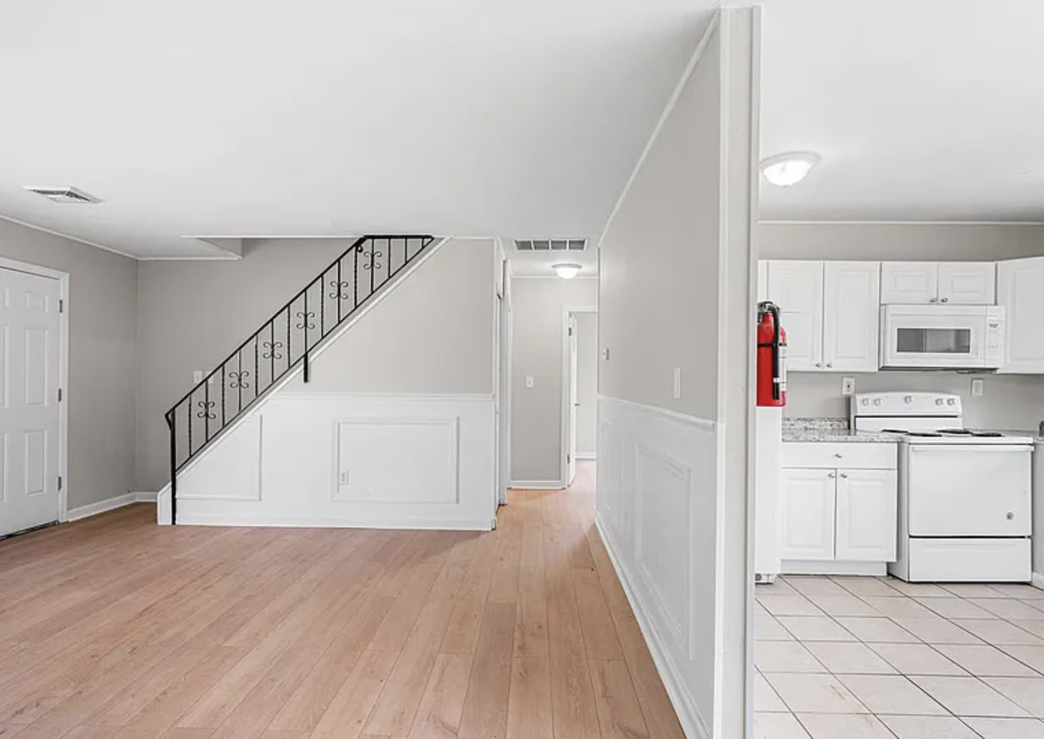 11 Sedgwick Ln – photo 1