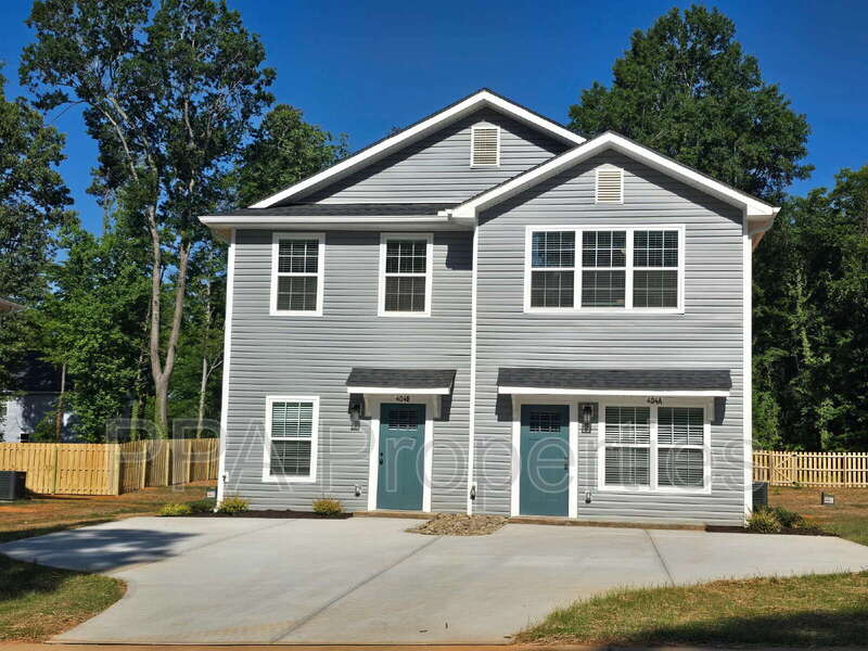 402 Giles St – photo 4