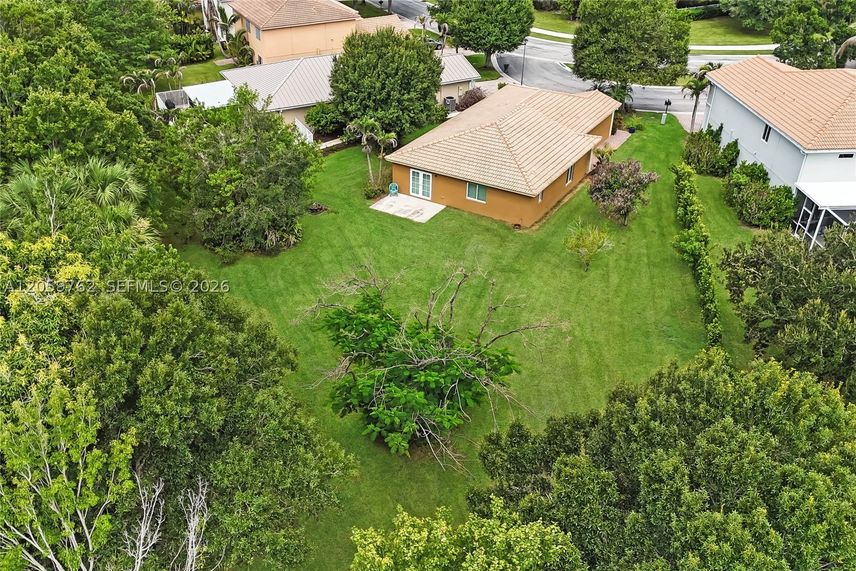 5603 SE Graham DR – photo 4
