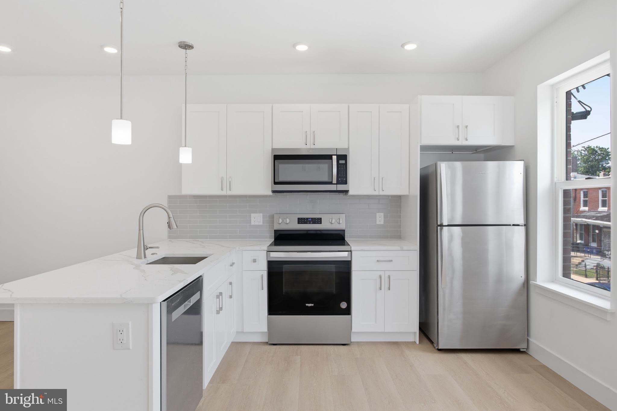 3637 N 16TH Street – photo 3