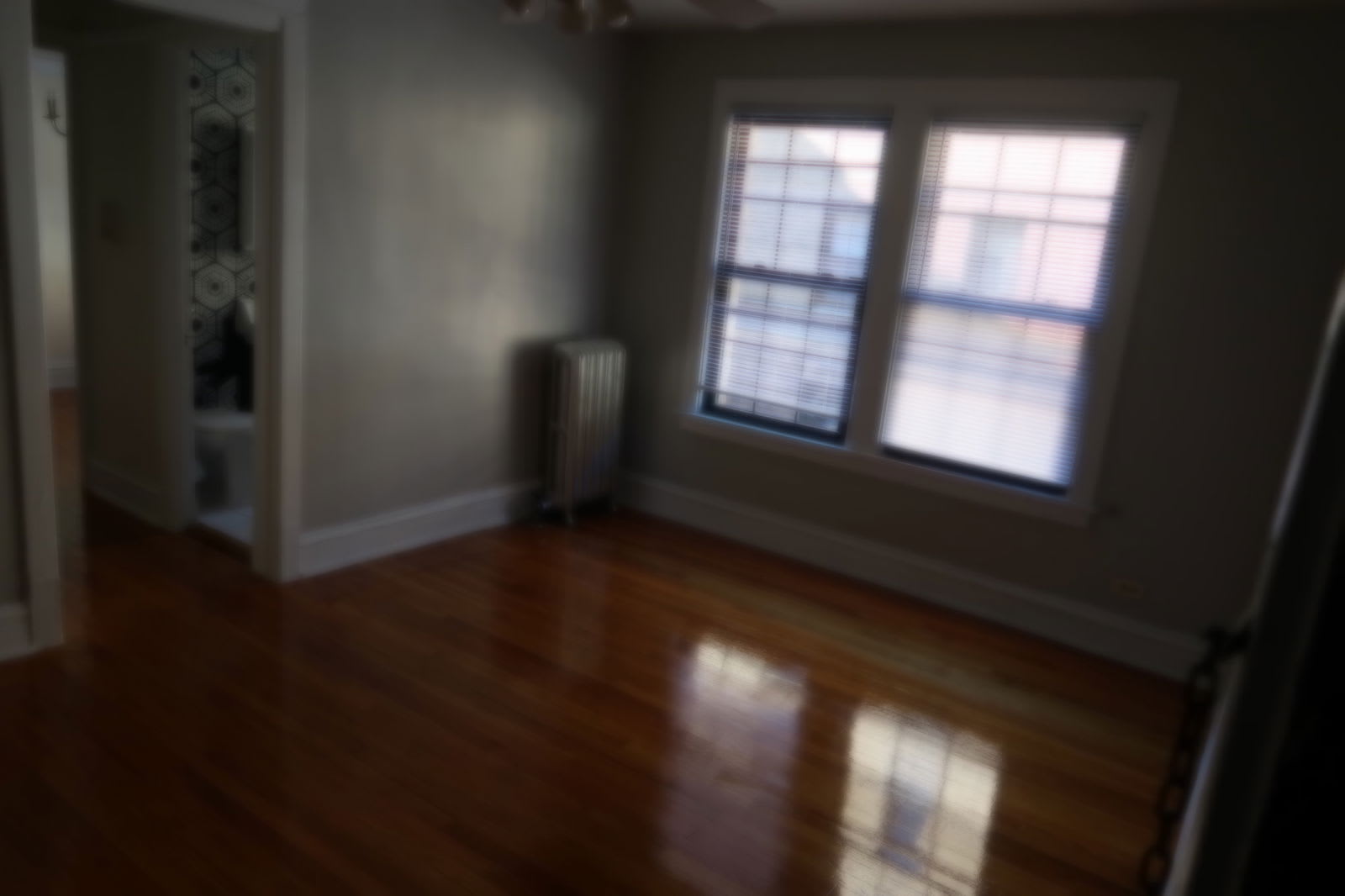 2619 West Gunnison Street – photo 2