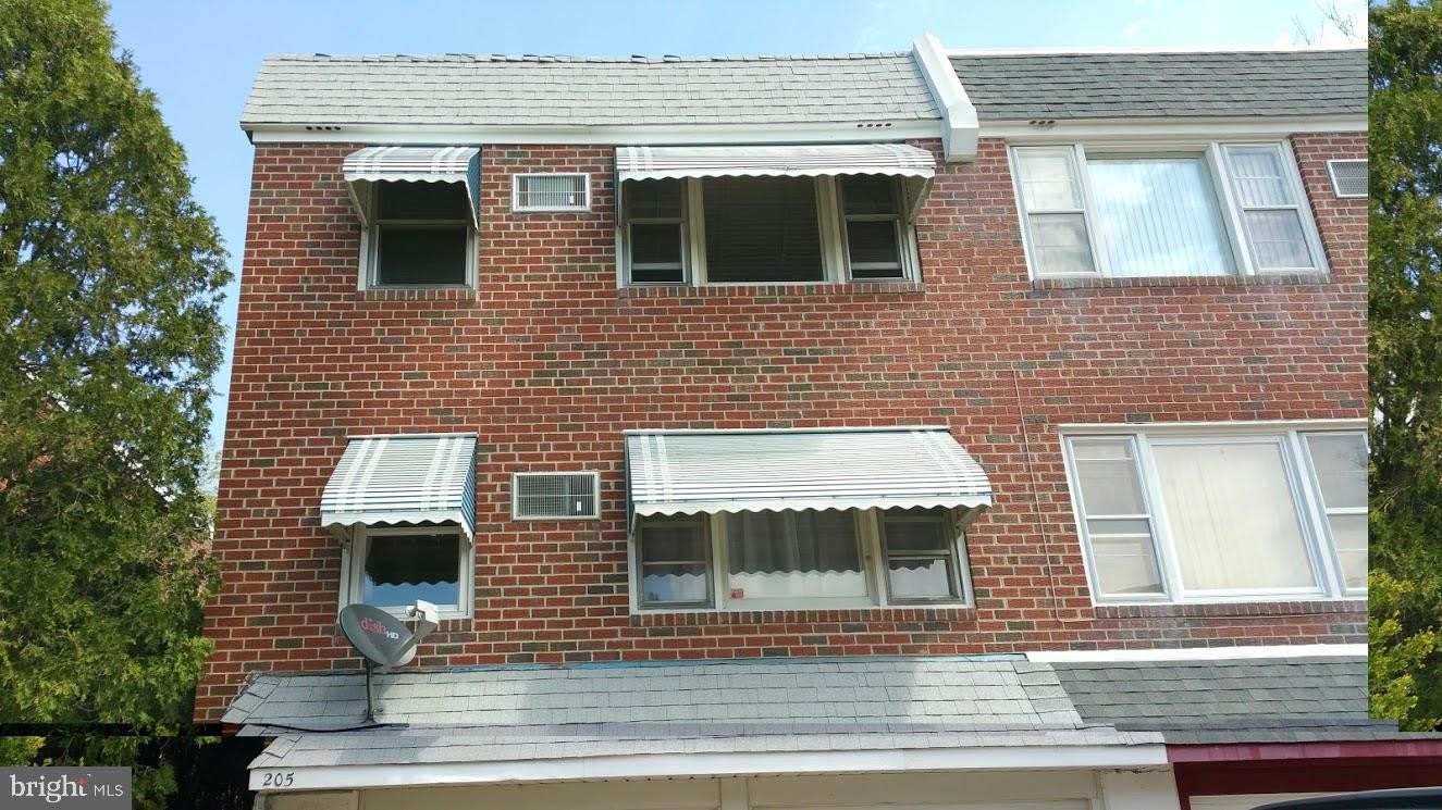205 E ERICA Place – photo 1