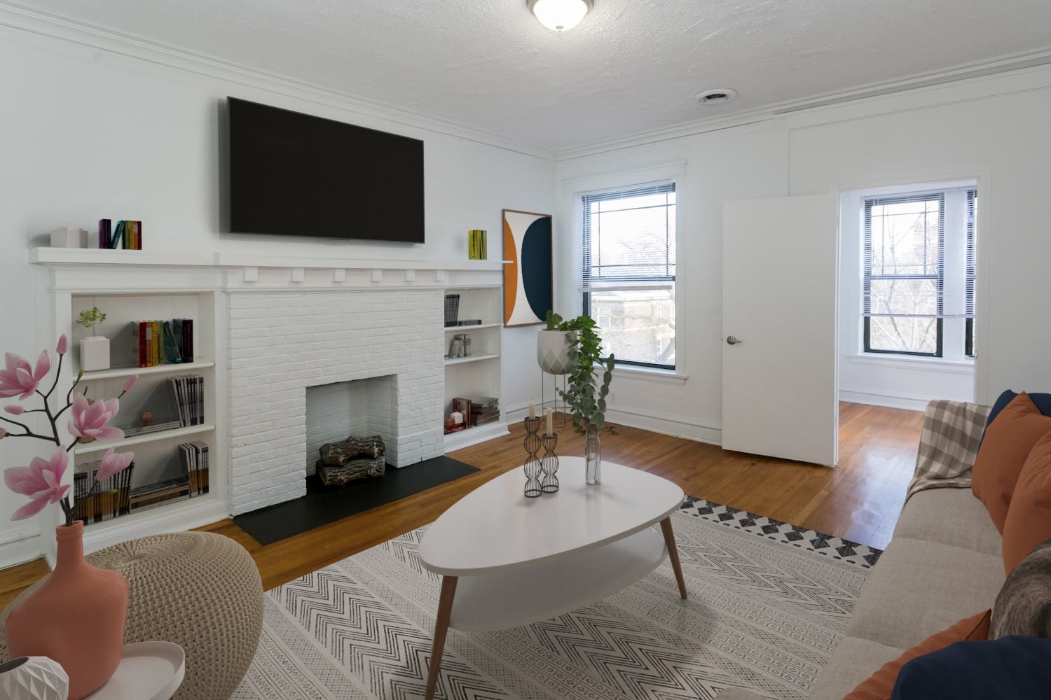1610 West Sunnyside – photo 5