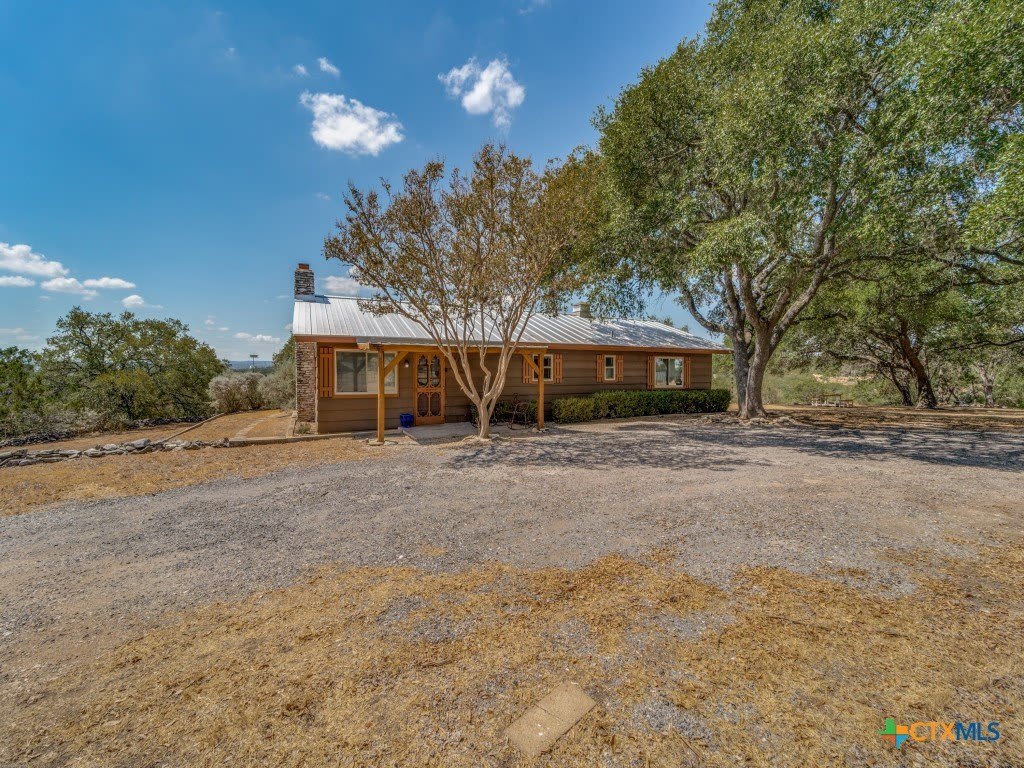 1660 Mciver Road – photo 3