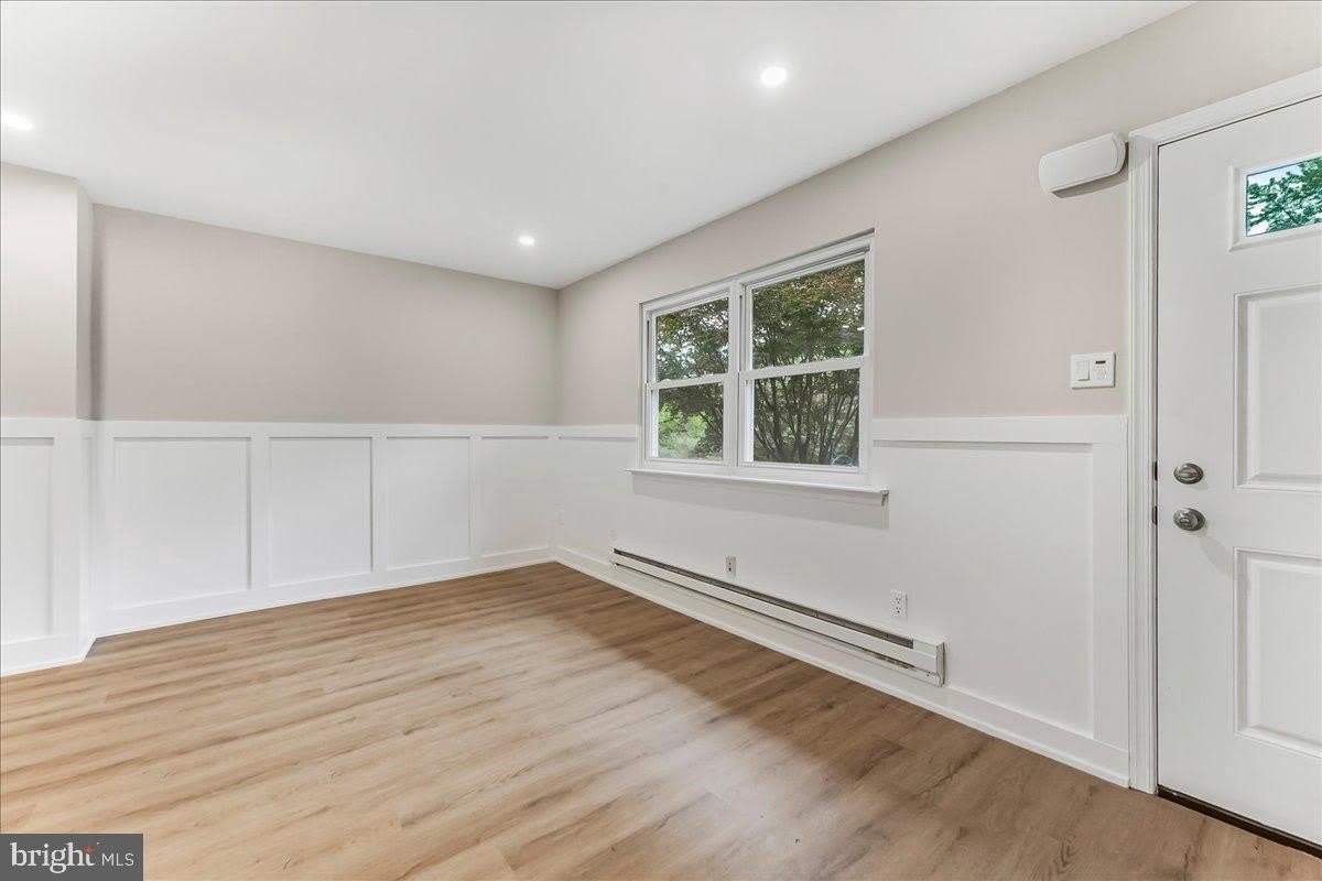 372 WELLS Terrace – photo 4