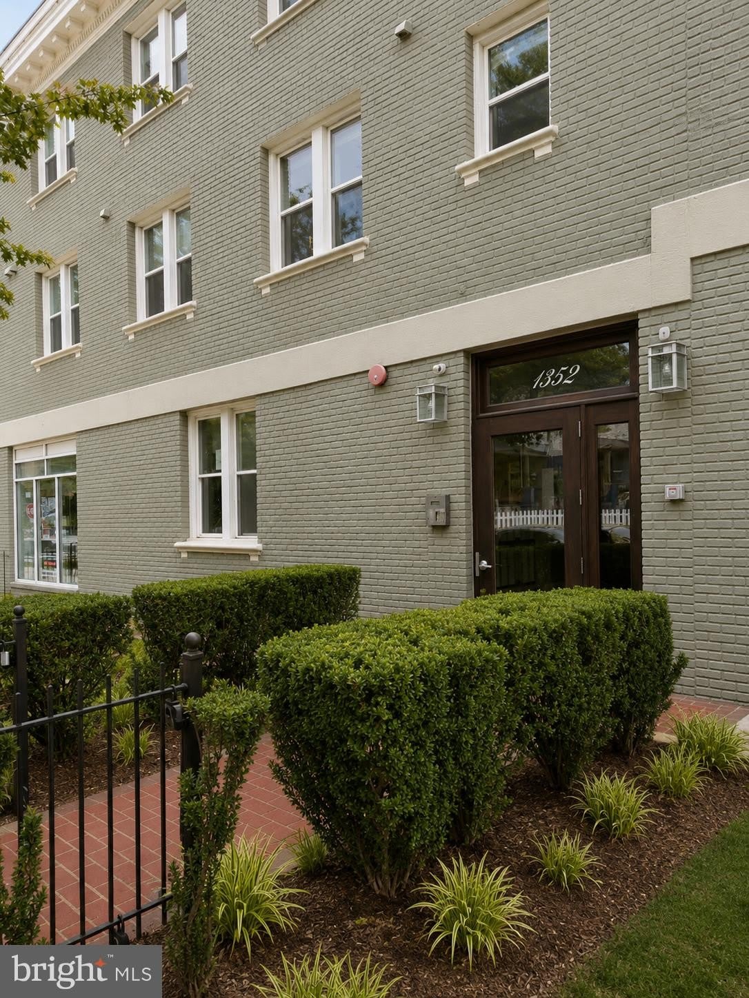 1352 LONGFELLOW Street NW – photo 5