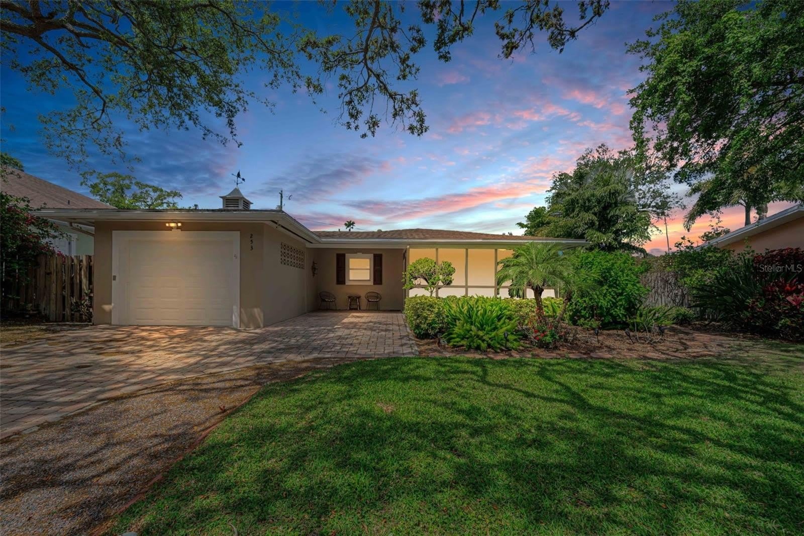 253 PARK Circle S – photo 1